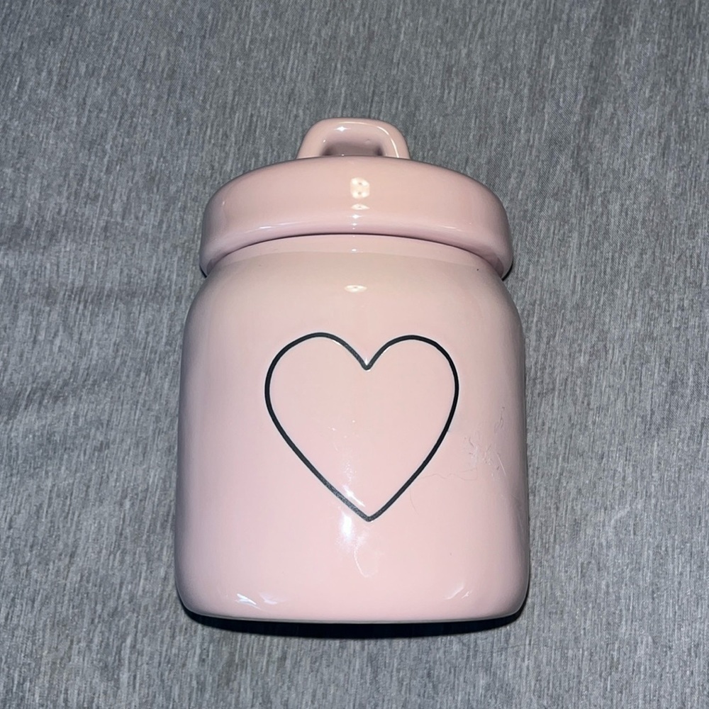 Rae Dunn Canister With Heart pink. New without tags.